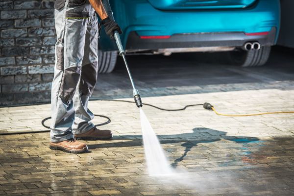 Driveway Pressure Washing in Sumter