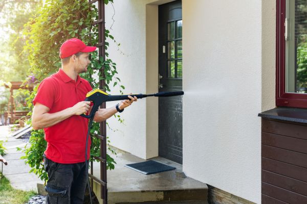 Building Exterior Cleaning in Sumter