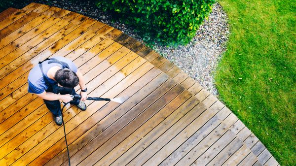 Deck Pressure Cleaning in Sumter