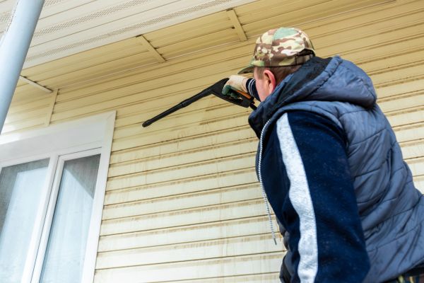 Vinyl Siding Pressure Cleaning in Sumter